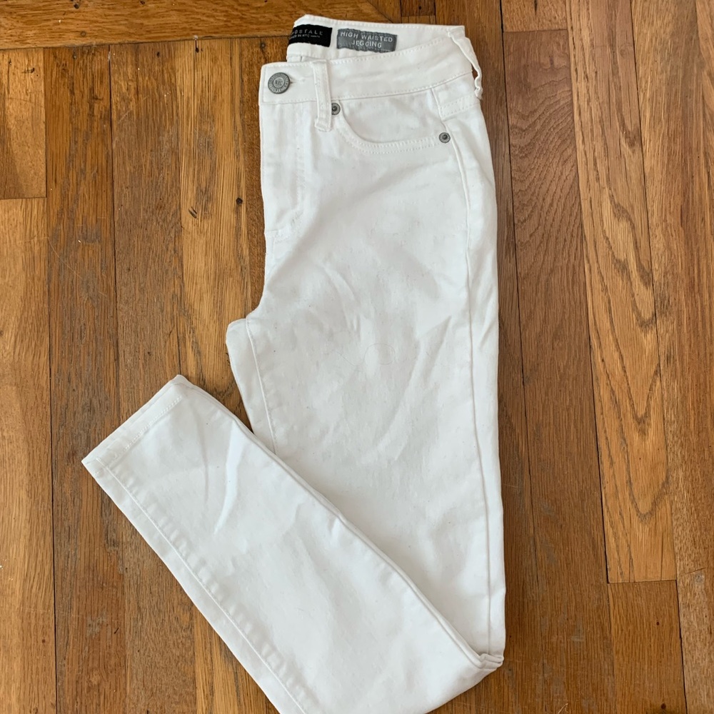 White High Rise Jeggings
